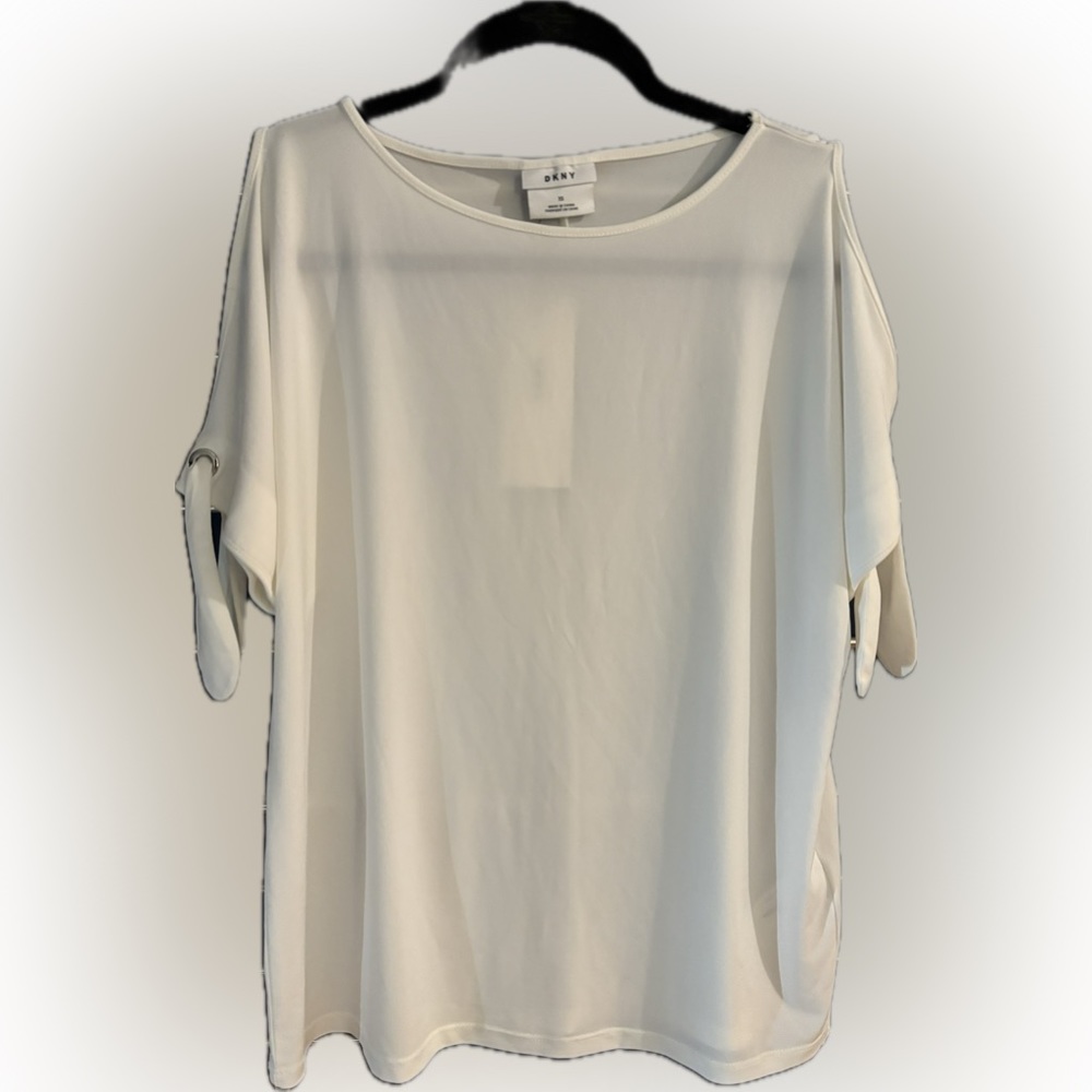 NWT - DKNY - White Cold Shoulder Top  (XS)